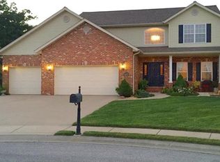 1457 Bridgehampton Rd, Troy, IL 62294