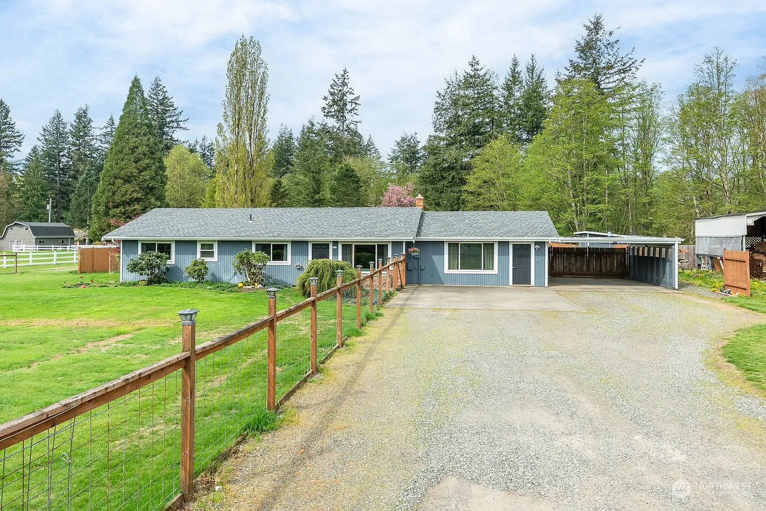 9005 Delta Line Road photo 1