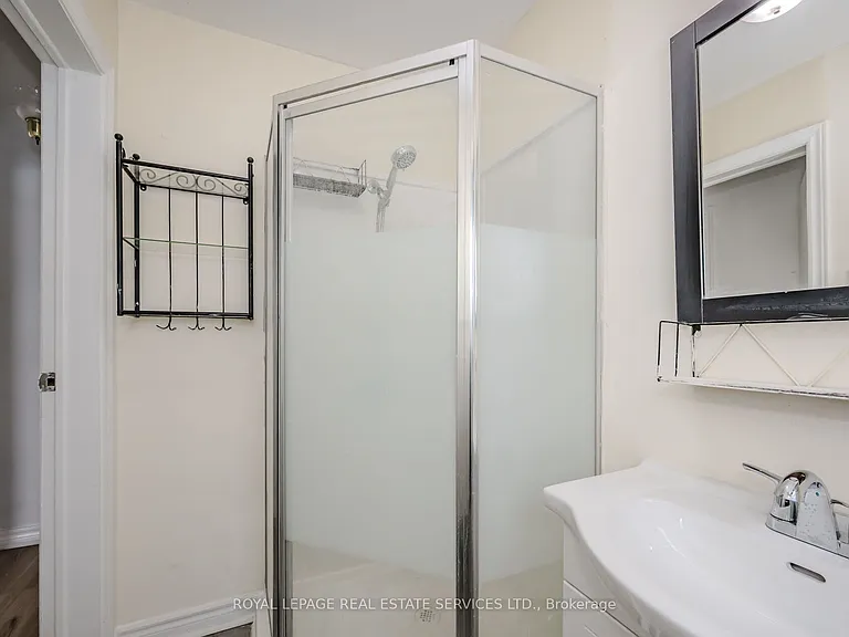 3209 Bronte Rd — Photo 20