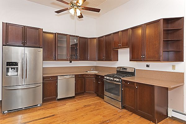 2nd image of 13 Lexington Ave APT 10