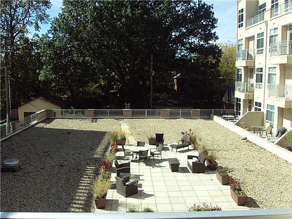 3rd image of 845 N High St #310
