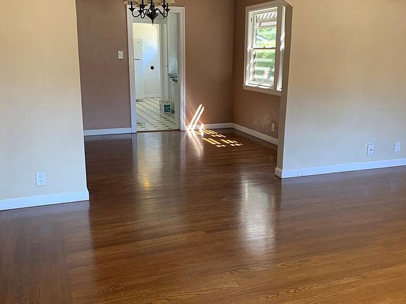 4th image of 1324 Cristina Ave