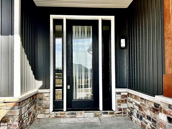 3rd image of 5382 Spring Meadows Way Dr