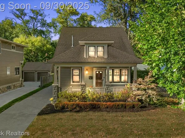1207 Villa Rd, Birmingham, MI 48009