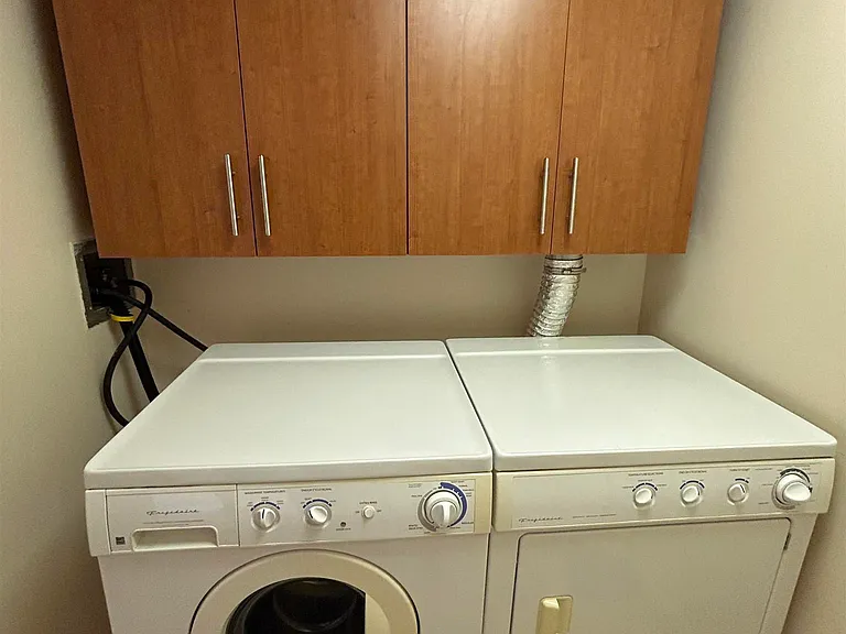 526 Pacific Ave #1206 — Photo 31