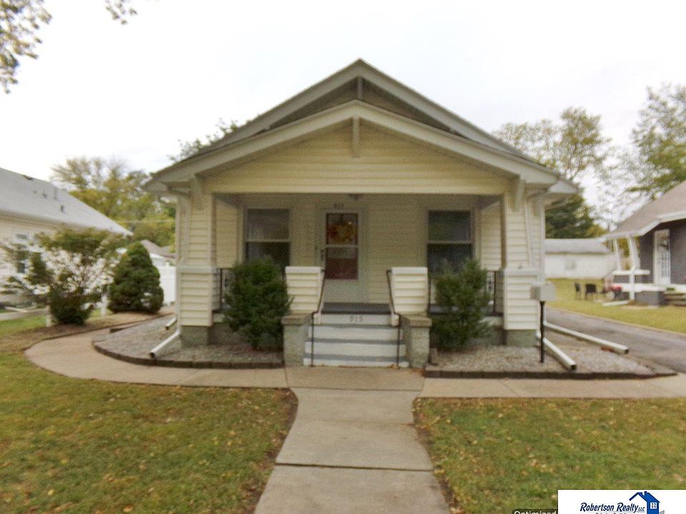 915 N 12th St Beatrice NE 68310 Zillow