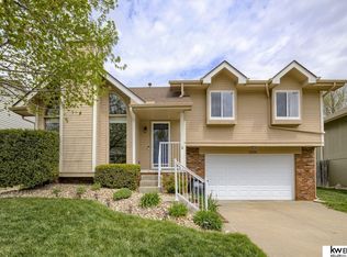 12928 Jessie Ave, Omaha, NE 68164