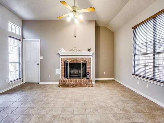 5th image of 1505 Lost Creek Dr