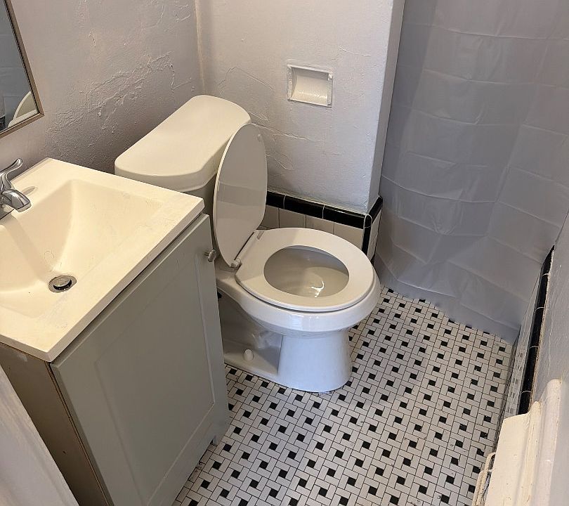 Unit Photo