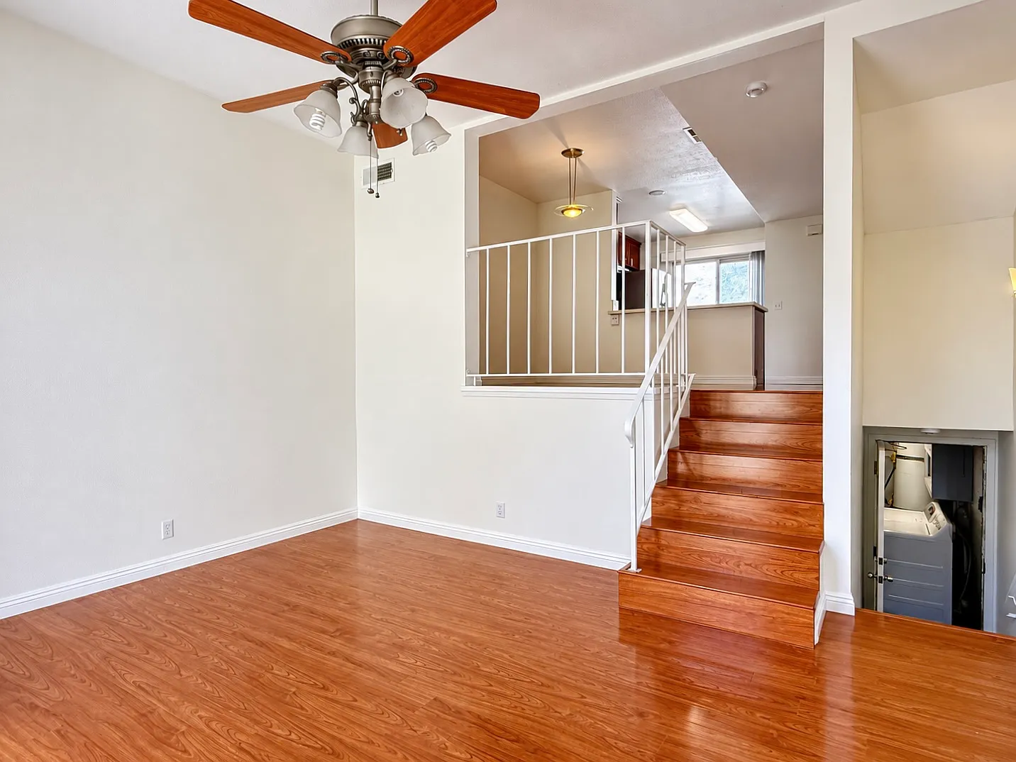 2 bed, 1.5 bath, 1097 sqft, $3,600 — Photo 3