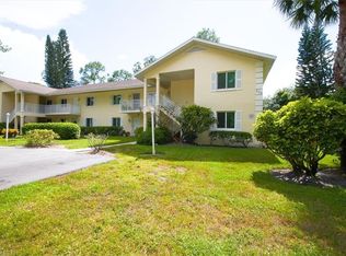 230 Timber Lake Cir APT C204, Naples, FL 34104