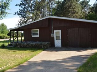 E2667 Marion Ln, Waupaca, WI 54981