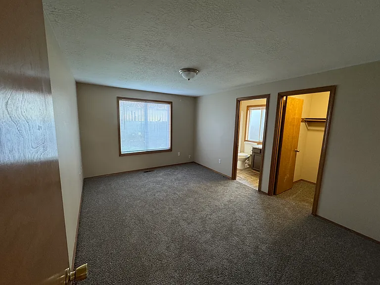 4332 Rodeo Dr NE — Photo 13