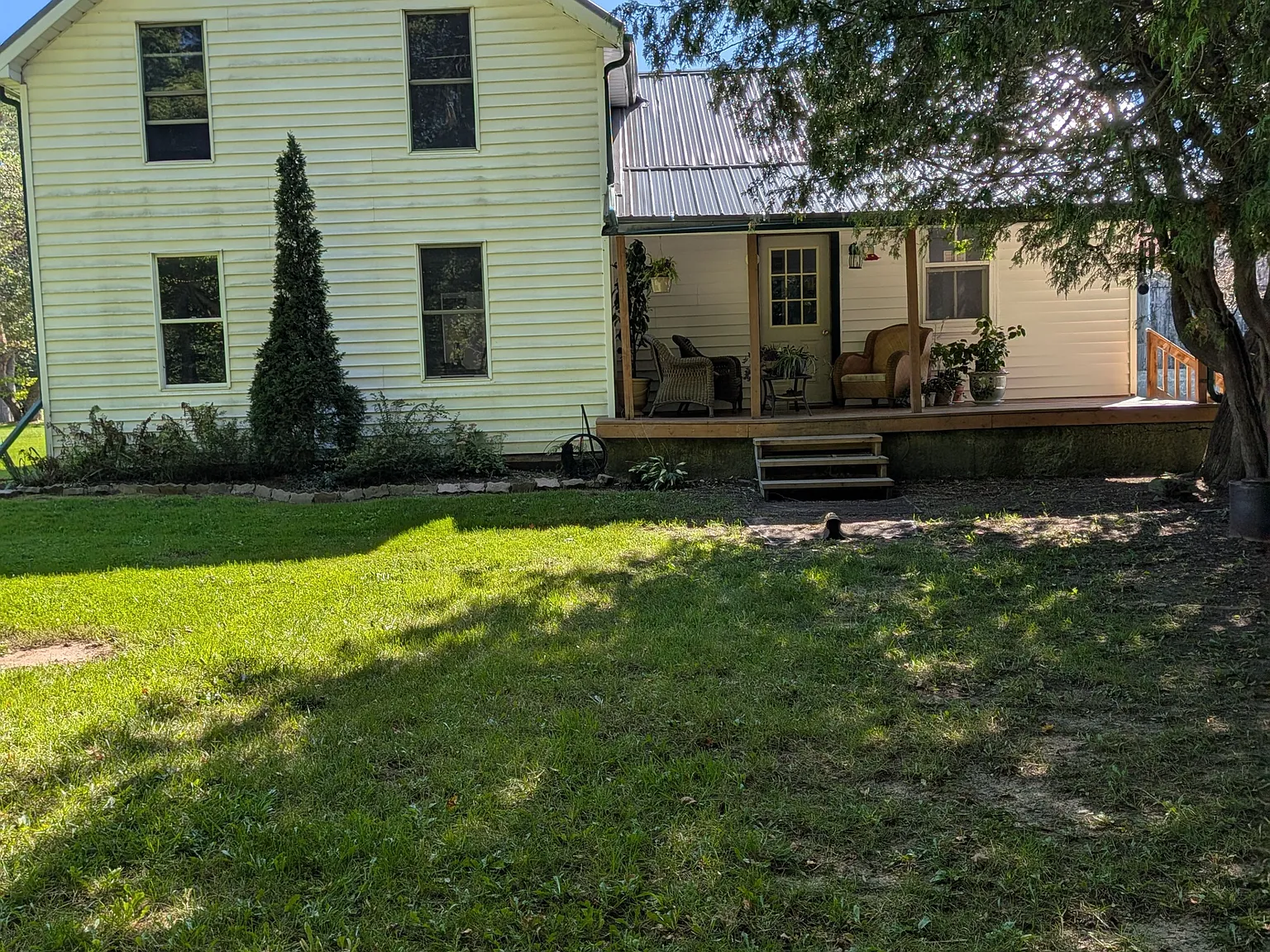 4 bed, $1,800 — Photo 3