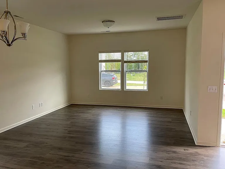 1511 Mariners Ct — Photo 19