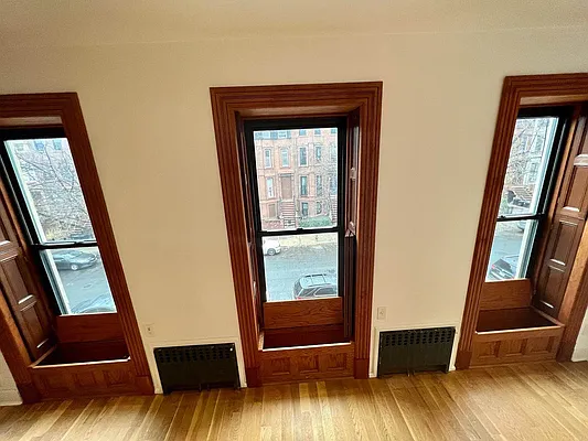 Rented by Highline Residential | media 2