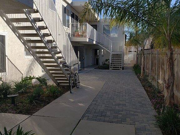 2nd image of 4037 Idaho St