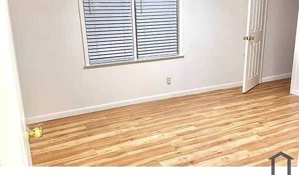 181 Shetland Cir — Photo 9