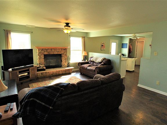 3rd image of 4603 Peebleshire Ln
