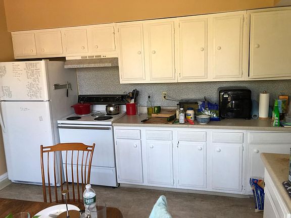 3rd image of 634 Western Ave #1