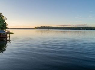 21 Sail View Ln, Macon, NC 27551