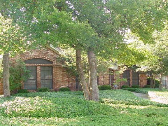 5th image of 7340 Holiday Ln