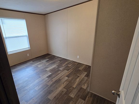 3rd image of 1200 Lee Road 57