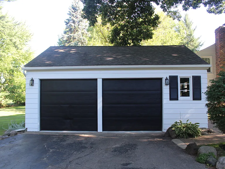 275 Woodland Dr — Photo 4