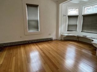 273 Collins St #1, Hartford, CT 06105