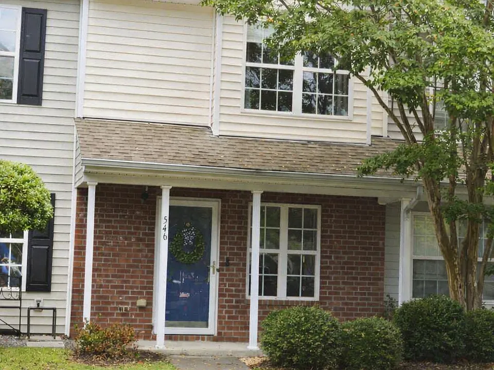 546 Candida Dr