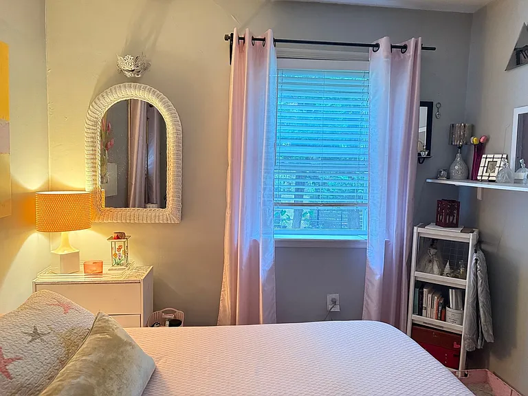8705 Plymouth St — Photo 16