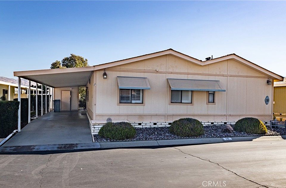 1st image of 24600 Mountain Ave Space 18
