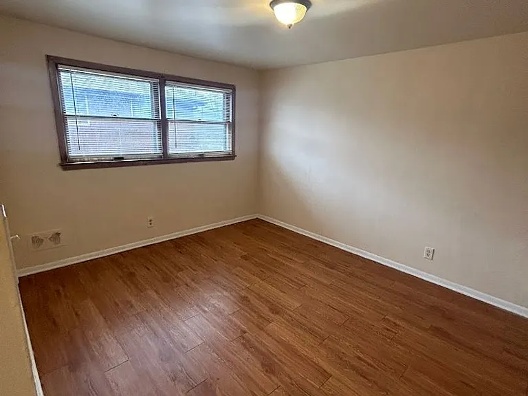 3604 9th Ave — Photo 12