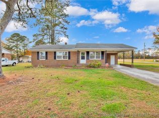 623 Isaac Weeks Rd, Clinton, NC 28328