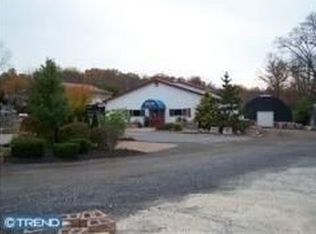 26 W Zion Hill Rd, Quakertown, PA 18951