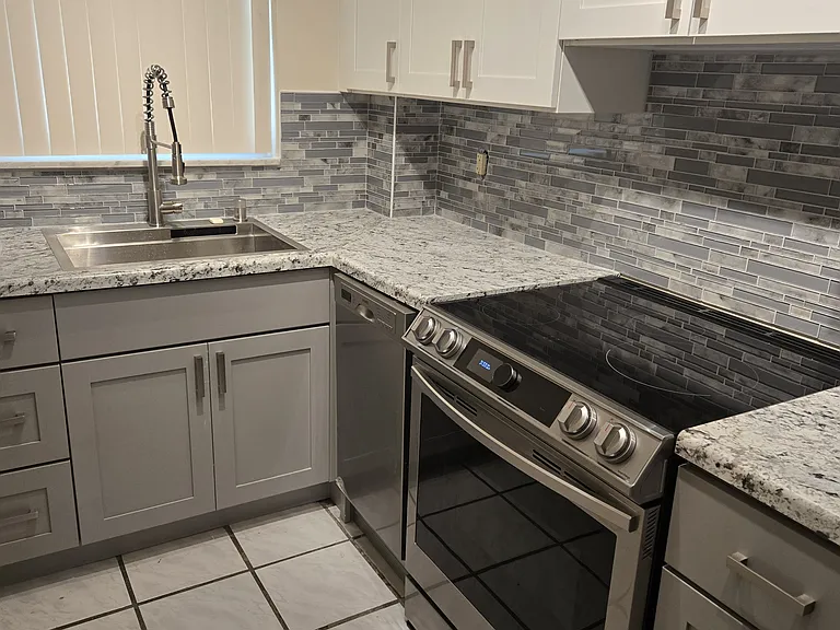 581 Blue Heron Dr #108B — Photo 6