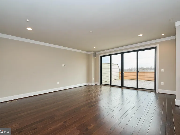 20442 Northpark Dr — Photo 34