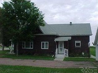 510 N 1st St, Beresford, SD 57004