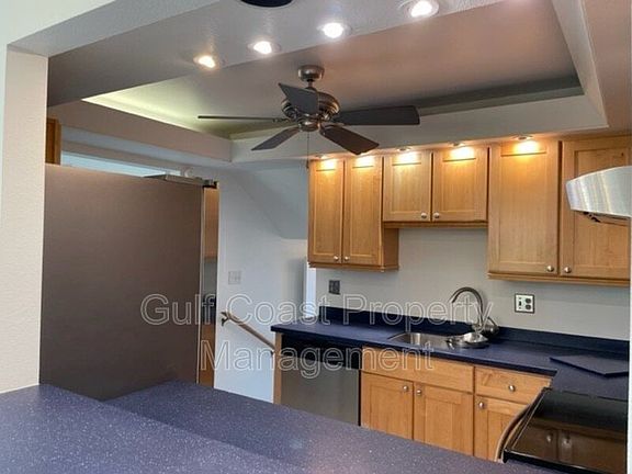3rd image of 748 Sorrento Inlt #748