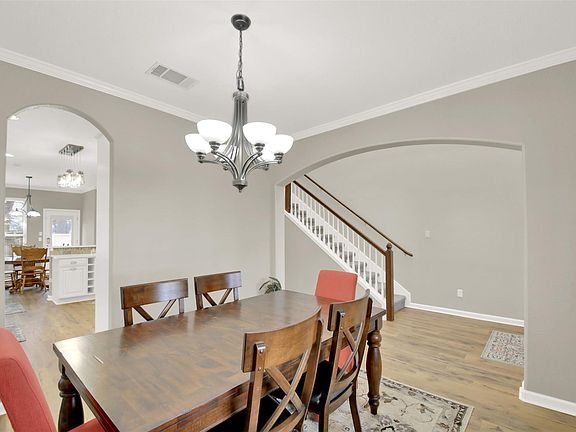 3rd image of 1210 Mathias St