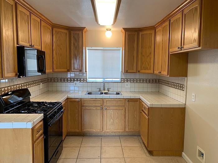 1st image of 623 N Neptune Ave
