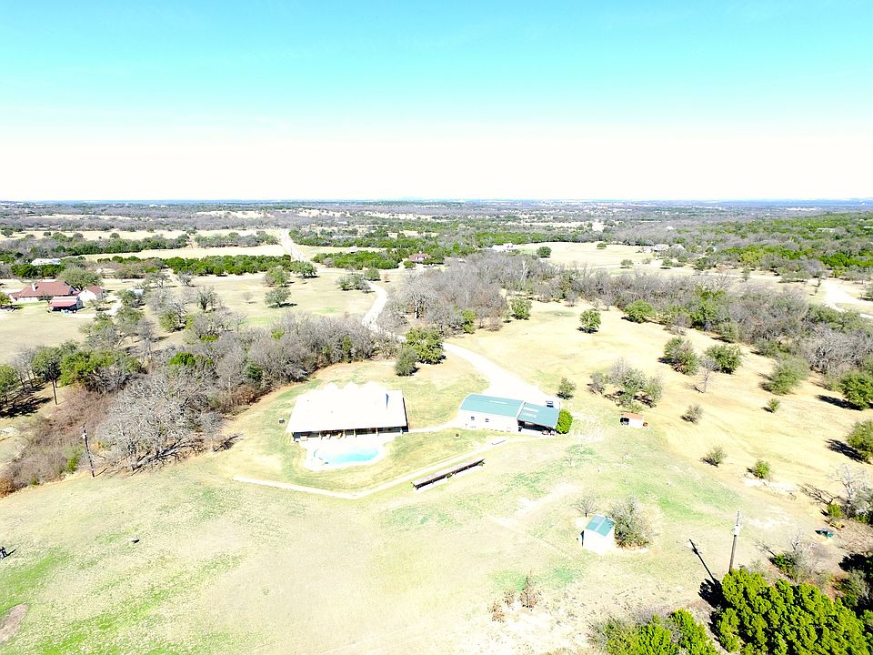 2nd image of 2289 Green Meadow Dr