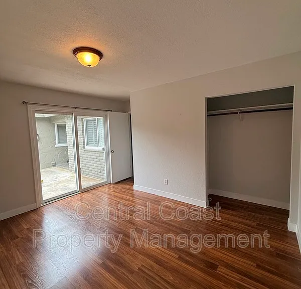 9465 Valley Oak Way — Photo 23