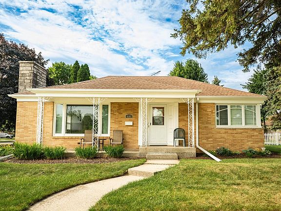 2nd image of 4501 Graceland BOULEVARD