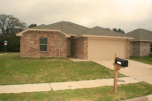 2643 Cypress Point Dr Photo 1