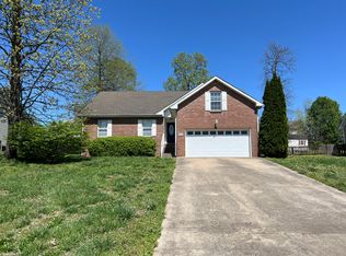 1719 Hazelwood Rd, Clarksville, TN 37042