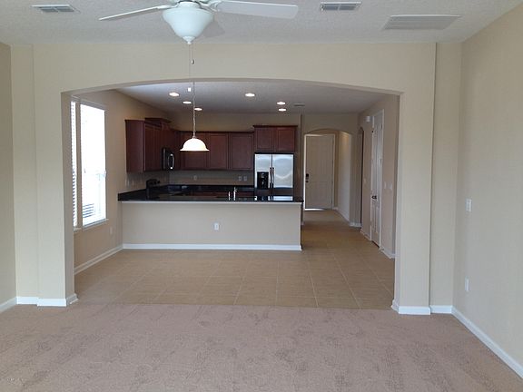 3rd image of 15858 LEXINGTON PARK Boulevard #313