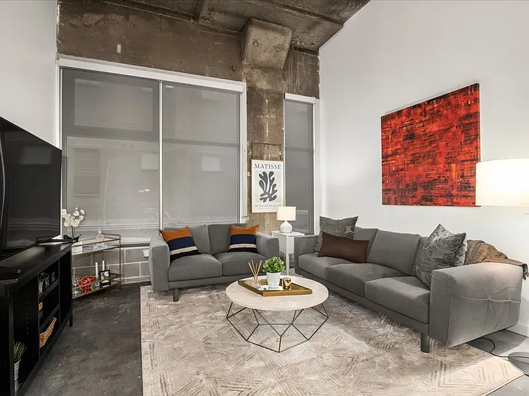 Terrace on Walnut — Photo 35