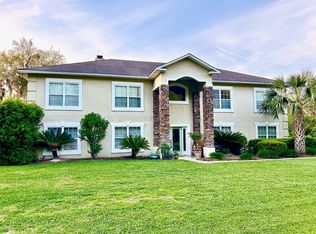 303 Oak Grove Island Dr, Brunswick, GA 31523