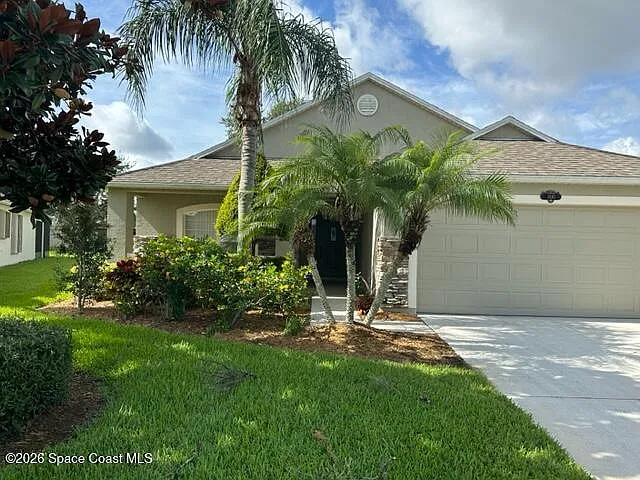 1610 Lago Mar Dr — Photo 2